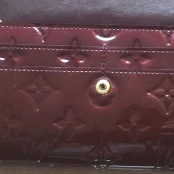 Louis Vuitton Long Vernis Sarah wallet - Picture 8 of 12